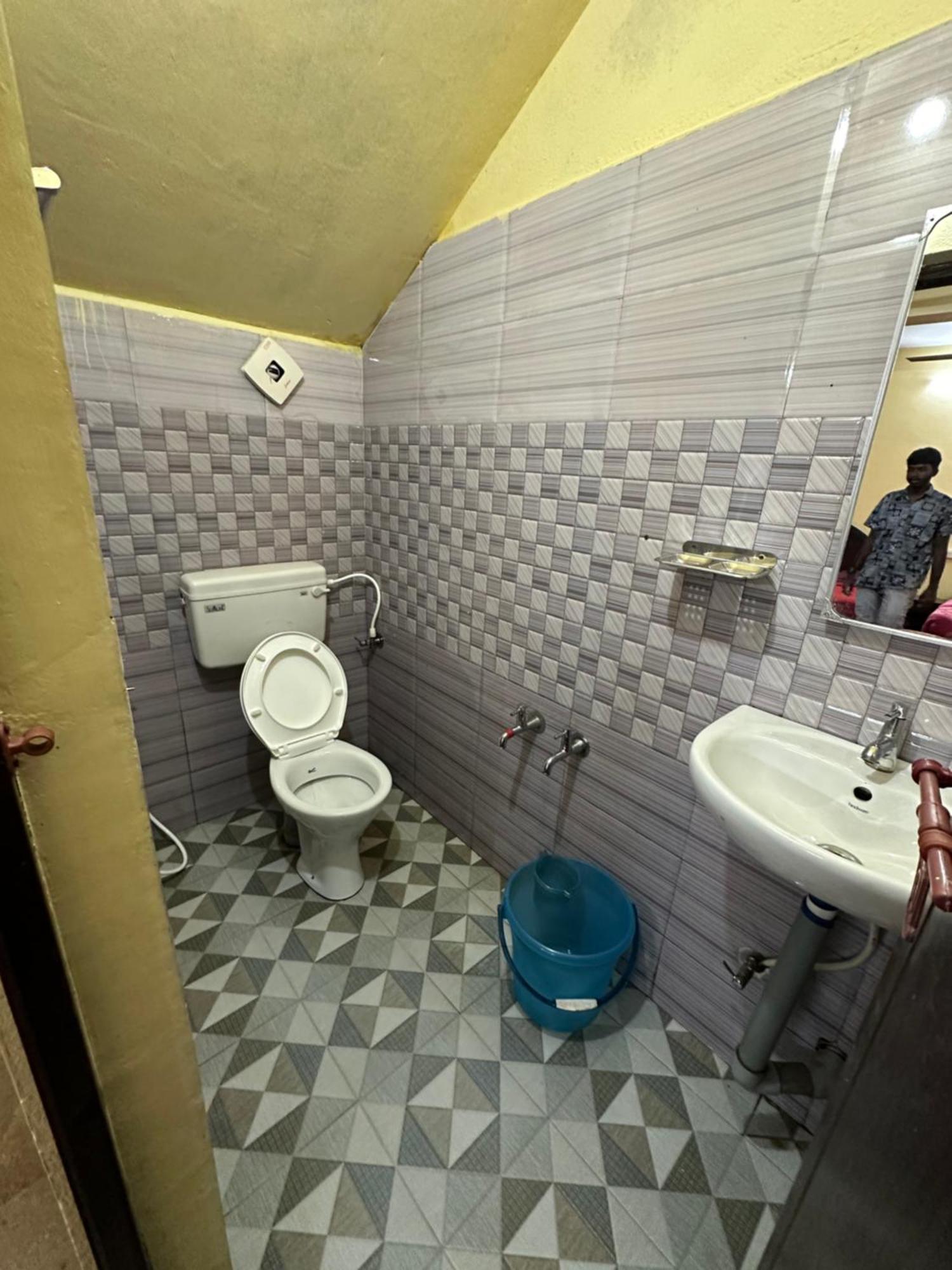 مونار G Mount Budget Stay المظهر الخارجي الصورة